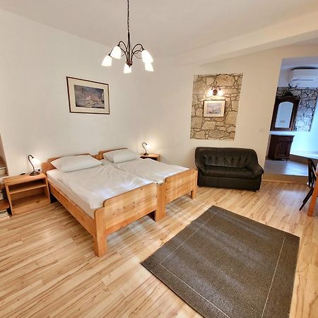 Apartments Brscic Poreč Buitenkant foto